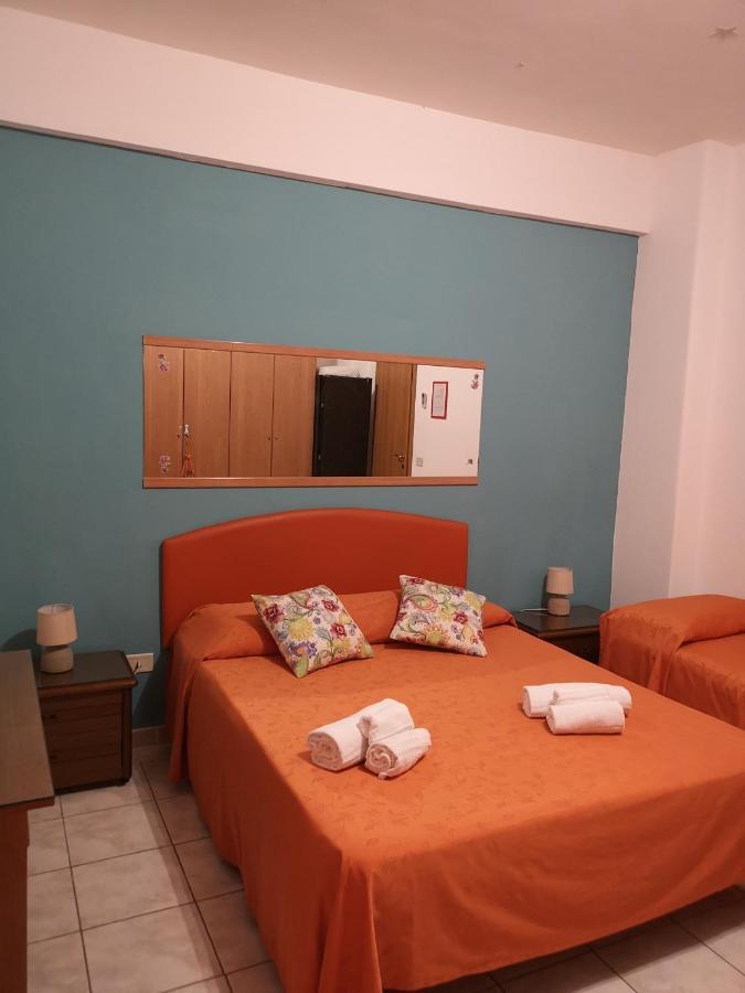 B&B Casa Valeria カターニア エクステリア 写真