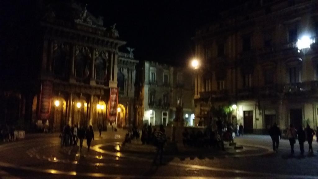 B&B Casa Valeria カターニア エクステリア 写真